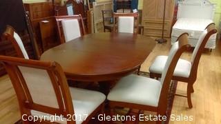 BEAUTIFUL DINING TABLE WITH SIX CHAIRS