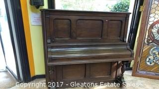 1900 CENTURY UPRIGHT PIANO /WITH IVORY KEYS