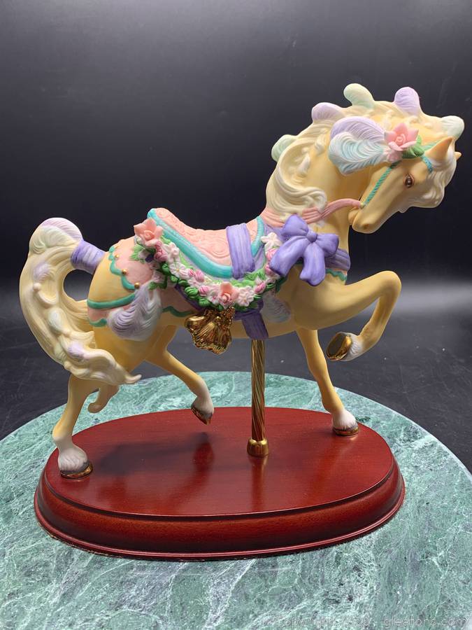 lenox carousel horse figurines