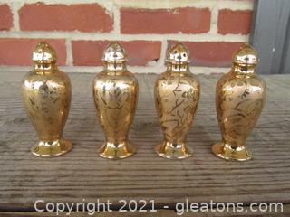 Vintage Stouffer Gold Floral Pattern Salt and Pepper Shakers  3 inches tall Made in Japan 