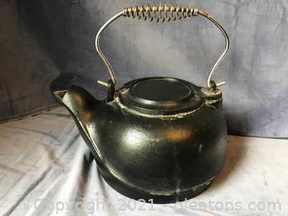 Cast iron tea water pot