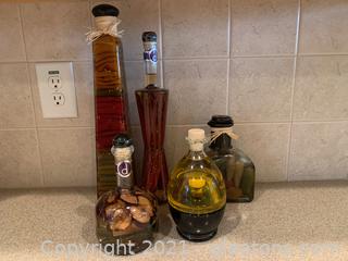 Preserved Peppers & Apples In Oil & Vinegar (Lot of 5)