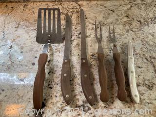 6 Piece Wooden Handle Cutco Set: Spatula , Paring Knife , Carving Knife, Spreader , 2 Meat Forks