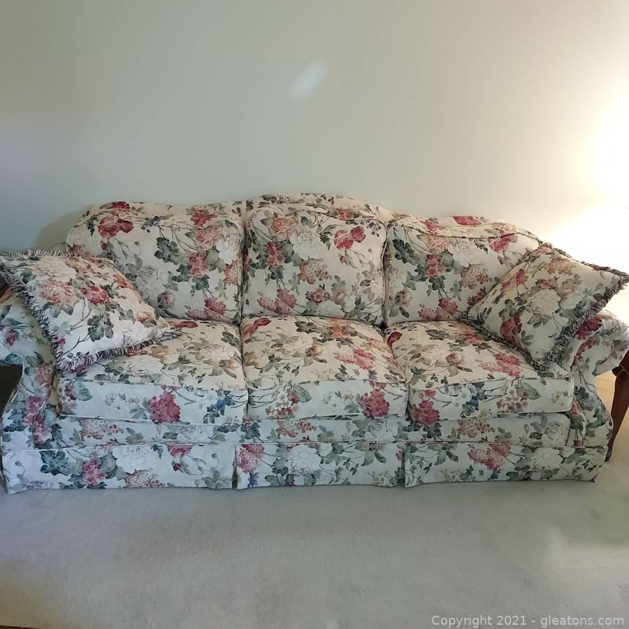 Beautiful Floral 3 Person Camelback Sofa with Rolled Arms Auction