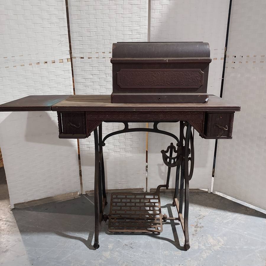 Gleaton's, Metro Atlanta Auction Company, Estate Sale & Business