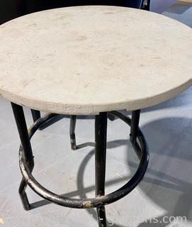 Round Accent Table 