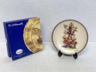 Hummel Mini Plate 893: Welcome Spring (Boxed)