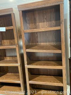 4 Shelf Bookshelf in Oak Finish