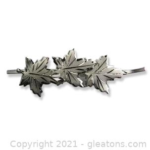 Nice Sterling Silver Leaf Brooch 