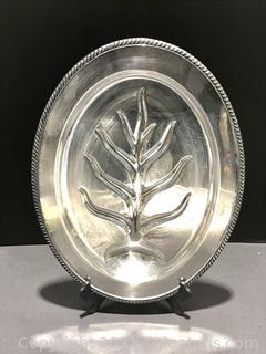 Silverplated 4 Toed Meat Platter with Well by WM Rogers 
