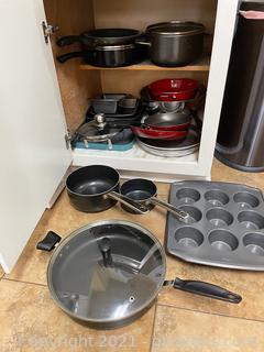 Cupboard of Pots, Pans, Skillets & More ! 