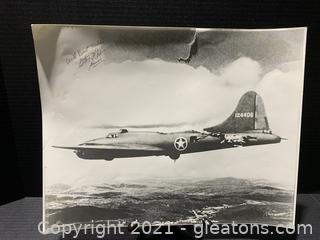 B-17 AII American WWII Warbirds Photo