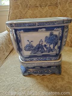 Beautiful Intricate Blue & White Planter W/Porcelain Stand 