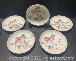Five Hand Painted Japanese Kakiemon Plates 