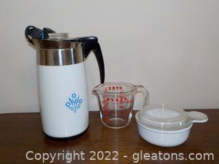 Corning Ware Cornflower Percolator Pyrex Grab It W/Lid and 2 Cup Measuring Cup