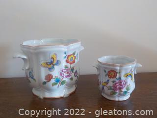 Pair of Cachepots From the Estee Lauder Chinoiserie Porcelain Collection 