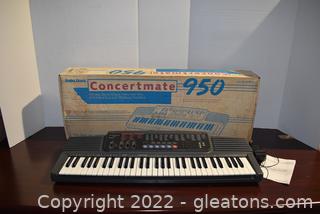 Radio Shack Concertmate 950 Keyboard 