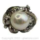 Vintage Pearl Ring in 14kt White Gold