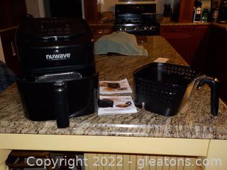 Nuwave Brio Air Fryer with Extra Goumet Accessory Kit 