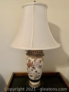 Asian Style Hand Painted Urn Table Lamp