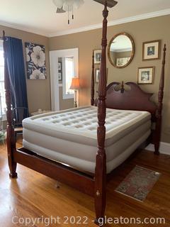 Henredon Inspired Carved Mahogany Queen Size Bed with Staging Air Mattress