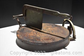 Computing 1903 Antique Cheese Wheel Cutter