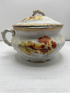 Labelle China Tureen & Lid with Handle