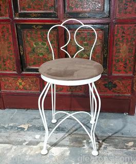 Cute Metal Vanity Chair with Round Seat 