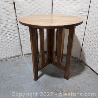 Very Nice Small Mission Style Accent Table 