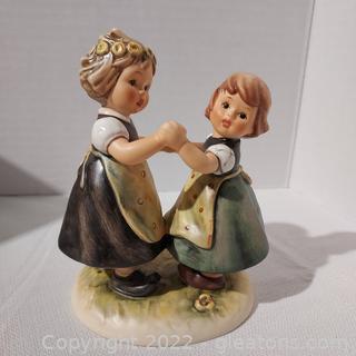 “Spring Dance” Hummel Figurine Hum 353/O, Original Box, Signed