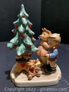 Hummel Figurine “Wonder of Christmas” with Steiff Teddy Bear No.2015 