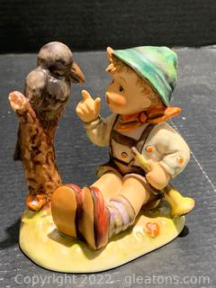 Hummel Figurine “Sing Along” No.433 