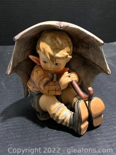Hummel Figurine “Umbrella Boy” No.152/A/∅