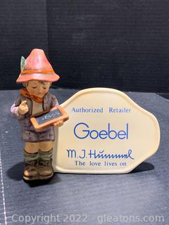 Hummel Figurine “Dealer Plaque” No.460 