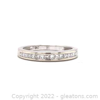$1,800 Appraised Diamond 14K Anniversary Band Ring Size 4