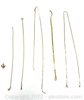 Assortment of 14kt Gold Jewelry (Needs Repair) 