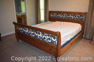 King Wood & Wrought Iron Vintage Sleigh Bed with Mattress & Box Springs 