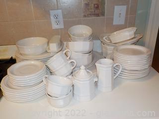 Pfaltzgraff Stoneware Set of White Everyday Dishes 