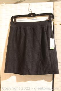 New with Tags XS Ladies Black Golf Skirt 