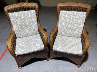 Pair of Wicker Dining Arm Chairs W/Cushion (Lot of 2) 