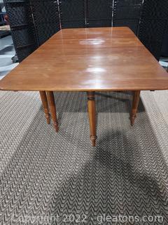 Beautiful Willet Solid Cherry Drop Leaf Dining Room Table 