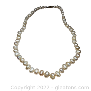 Classic Freshwater Pearl Strand with 18kt Gold Clasp