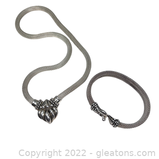 Beautiful Sterling Silver Mesh Necklace & Bracelet Set