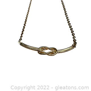 18k Yellow Gold Infinity Knot Stationary Necklace