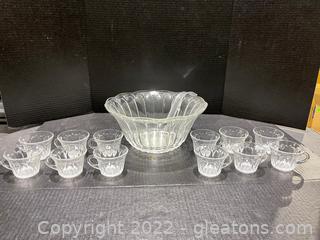 Clear Glass Panel Rib Scallop Edge Punchbowl W/12 Glasses & Ladle (Lot of 14) 