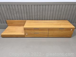 Beautiful 3-Drawer Mid-Century Modern Sideboard/TV Cabinet
