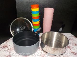 Wearever Saucepans and Vintage Tupperware Drinking Cups (17pc) 