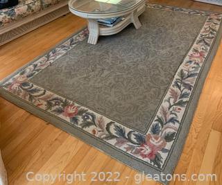 Hand Loomed Floral Accent Rug 