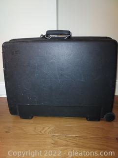 Delsey Hard Shell Suitcase
