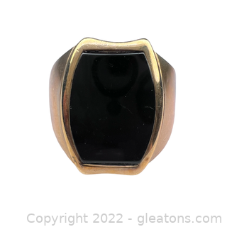 Black Onyx Ring in 10kt Yellow Gold
